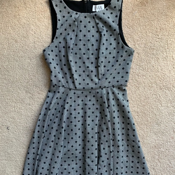 ELLE black polka dot dress - Picture 1 of 2